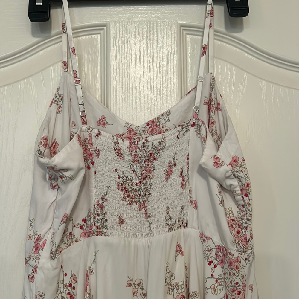 Old Navy sundress - Picture 4 of 6